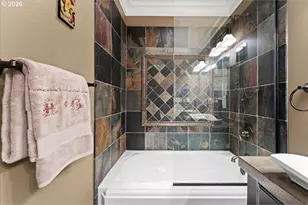 642 SE 38th Dr, Gresham, OR 97080 - Photo 33