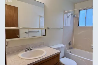 426 NW 11th St, Corvallis, OR 97330 - Photo 11