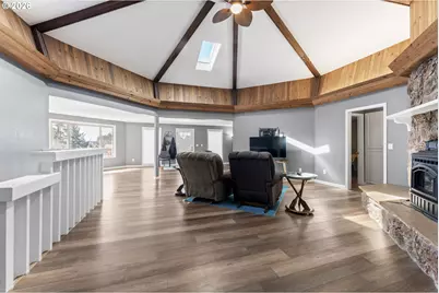 2453 Stephanie Ln, North Bend, OR 97459 - Photo 5