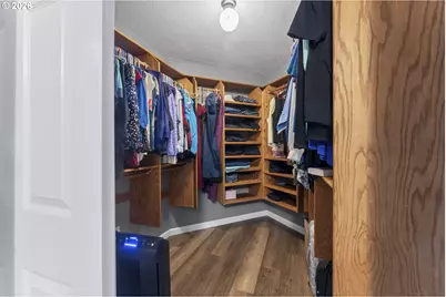 2453 Stephanie Ln, North Bend, OR 97459 - Photo 17