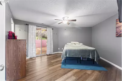 2453 Stephanie Ln, North Bend, OR 97459 - Photo 15