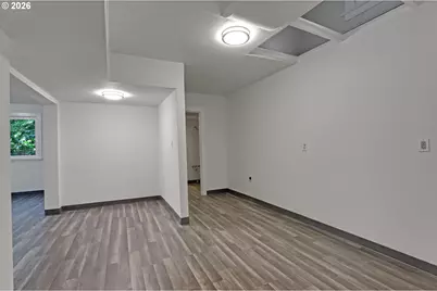 2160 SW Kings Ct, Portland, OR 97205 - Photo 27