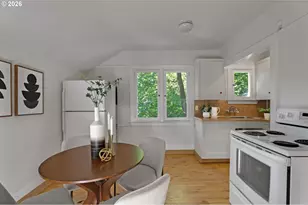 2160 SW Kings Ct, Portland, OR 97205 - Photo 17