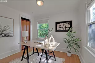2160 SW Kings Ct, Portland, OR 97205 - Photo 11