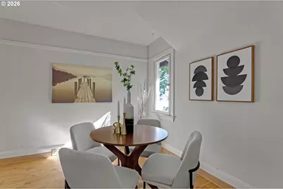 2160 SW Kings Ct, Portland, OR 97205 - Photo 15