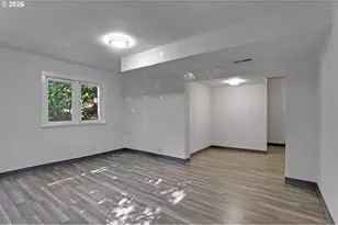 2160 SW Kings Ct, Portland, OR 97205 - Photo 25