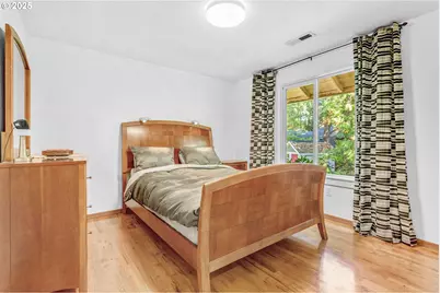 18978 Arrowwood Ave, Lake Oswego, OR 97035 - Photo 11