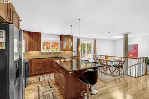 18978 Arrowwood Ave, Lake Oswego, OR 97035 - Photo 3