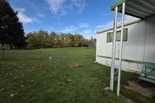 34492 Berg Rd, Warren, OR 97053 - Photo 11