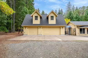 335 Cornett Ln, Cave Junction, OR 97523 - Photo 27