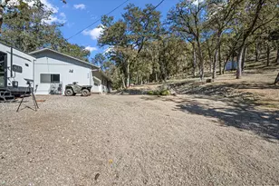 660 Elmar Dr, Winchester, OR 97495 - Photo 39