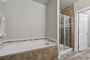 8625 SW Sagert St, Tualatin, OR 97062 - Photo 31