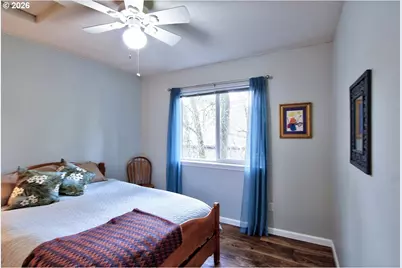 1943 NE 51st Ave, Hillsboro, OR 97124 - Photo 31