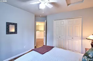1943 NE 51st Ave, Hillsboro, OR 97124 - Photo 33