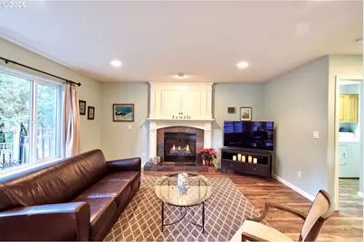 1943 NE 51st Ave, Hillsboro, OR 97124 - Photo 15