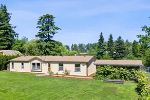 3231 NE Holland Ct, Portland, OR 97211 - Photo 45