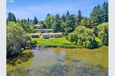 3231 NE Holland Ct, Portland, OR 97211 - Photo 47