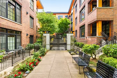 2350 NW Savier St #224, Portland, OR 97210 - Photo 17