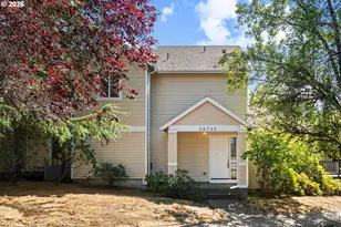38796 Cascadia Village Dr, Sandy, OR 97055 - Photo 1
