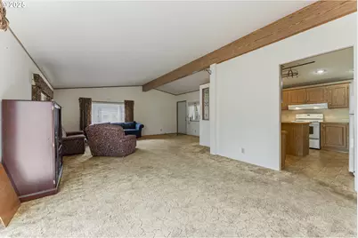 1770 Shorepines Dr, Coos Bay, OR 97420 - Photo 7