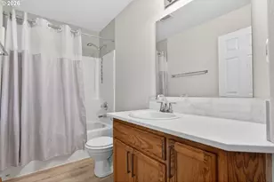 328 NW Freeman Ave, Hillsboro, OR 97124 - Photo 23