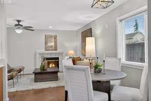 328 NW Freeman Ave, Hillsboro, OR 97124 - Photo 9