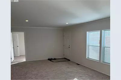 1025 S 6th St #78, Harrisburg, OR 97446 - Photo 5