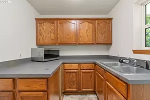 4701 NE Killingsworth St, Portland, OR 97218 - Photo 11