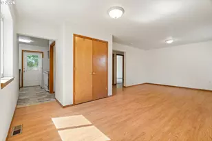 4701 NE Killingsworth St, Portland, OR 97218 - Photo 9