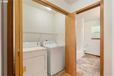 4701 NE Killingsworth St, Portland, OR 97218 - Photo 13