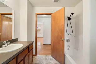 4701 NE Killingsworth St, Portland, OR 97218 - Photo 15