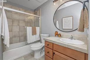 3565 Summerlinn Dr, West Linn, OR 97068 - Photo 19