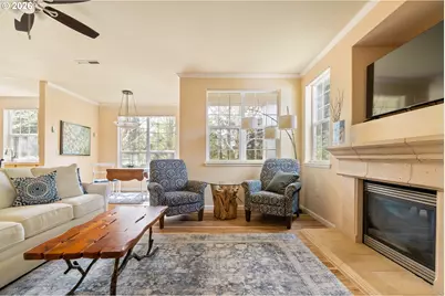 4901 Summerlinn Way, West Linn, OR 97068 - Photo 5