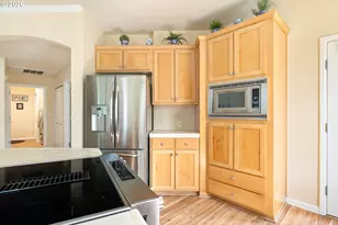 4901 Summerlinn Way, West Linn, OR 97068 - Photo 11