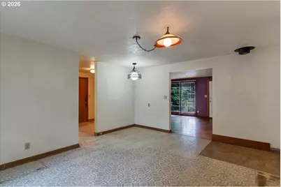 234 Gregory Ln, Salem, OR 97302 - Photo 5