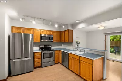 12700 SW Barberry Dr, Beaverton, OR 97008 - Photo 5