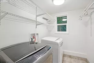 11085 SW Polsky Rd, Beaverton, OR 97005 - Photo 17