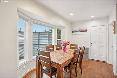 11085 SW Polsky Rd, Beaverton, OR 97005 - Photo 7