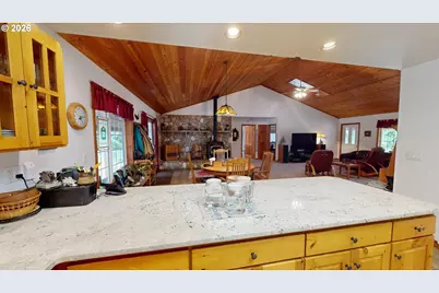 95835 Martin Ranch Rd, Brookings, OR 97415 - Photo 13