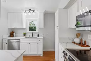 5714 SE 22nd Ave, Portland, OR 97202 - Photo 5