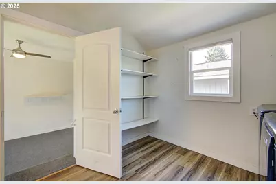 2787 Maryland St, Longview, WA 98632 - Photo 17