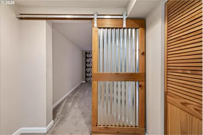 306 N Stafford St, Portland, OR 97217 - Photo 27