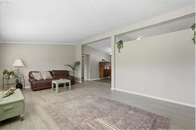 1000 S McKern Ct #102, Newberg, OR 97132 - Photo 11