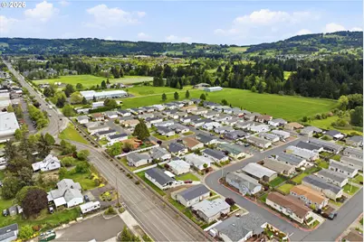 1000 S McKern Ct #102, Newberg, OR 97132 - Photo 43