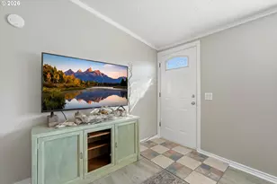 1000 S McKern Ct, Newberg, OR 97132 - Photo 7