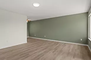 6855 SW Capitol Hwy, Portland, OR 97219 - Photo 23