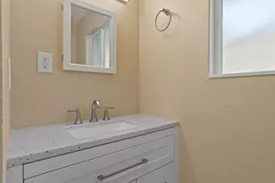 6855 SW Capitol Hwy, Portland, OR 97219 - Photo 19