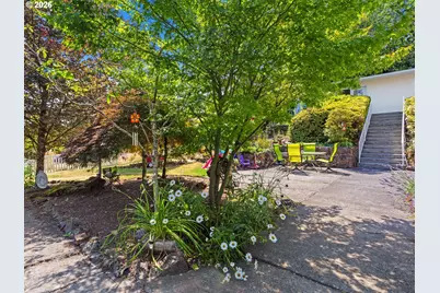 6855 SW Capitol Hwy, Portland, OR 97219 - Photo 5