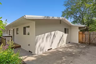 6855 SW Capitol Hwy, Portland, OR 97219 - Photo 35