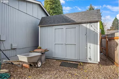 12300 SW 127th Ave, Tigard, OR 97223 - Photo 33